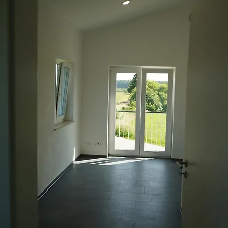 דירה Monteurswohnung Oder Wg *